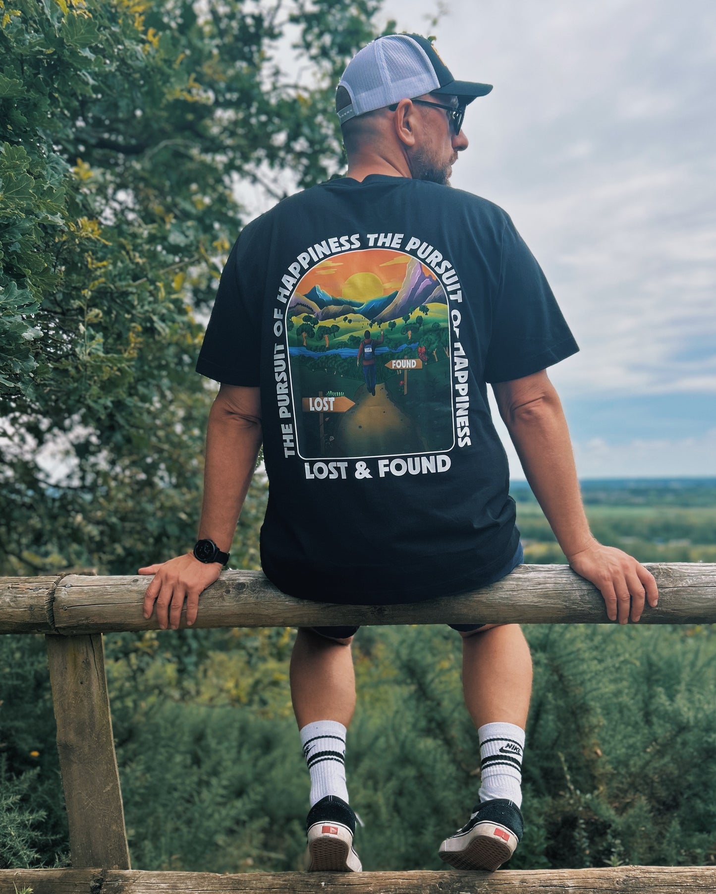 "PURSUIT OF HAPPINESS" T-SHIRT