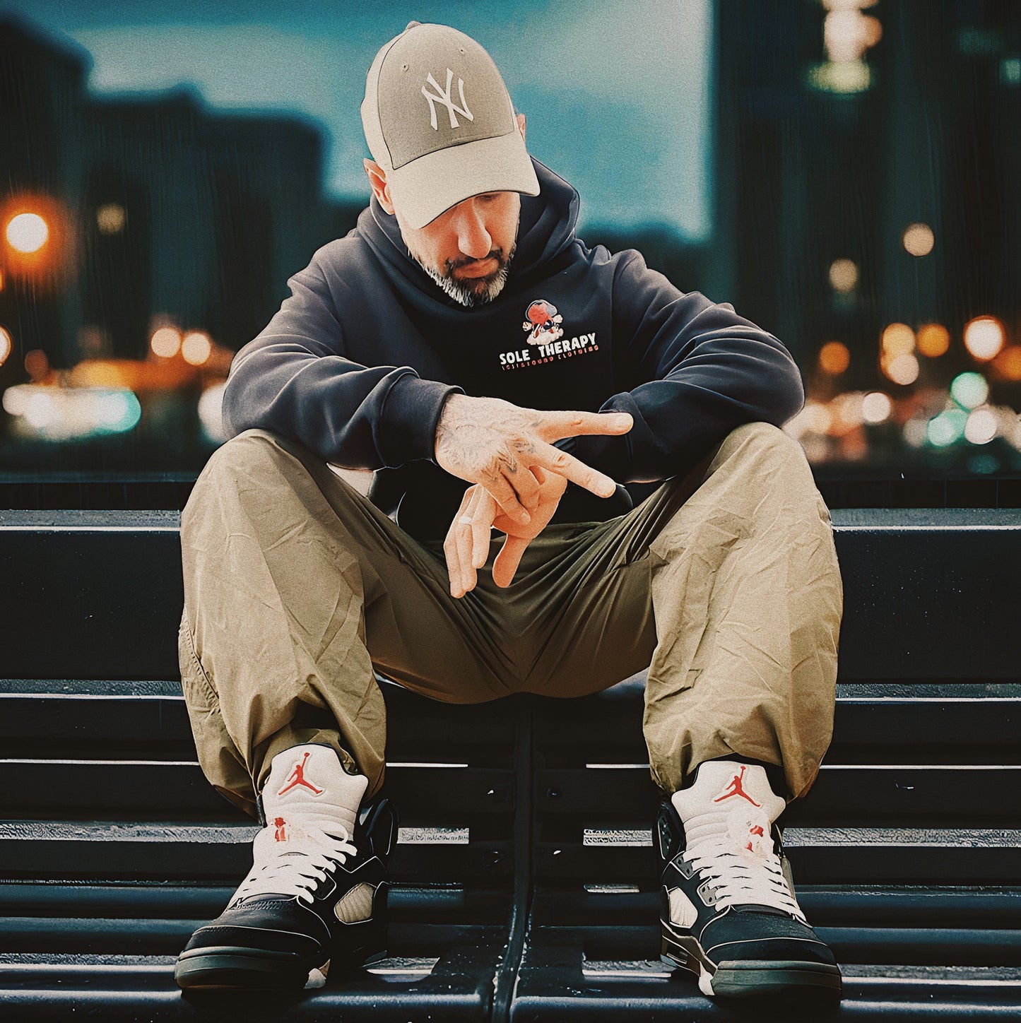 Hearty Hoodie - Black